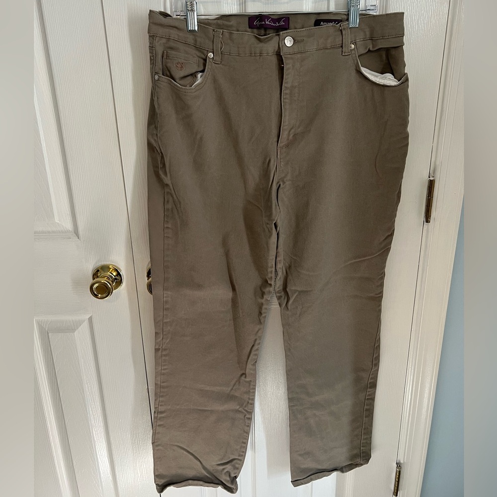 Gloria Vanderbilt Women's 18 Amanda Average Tan‎ Cotton Jeans
